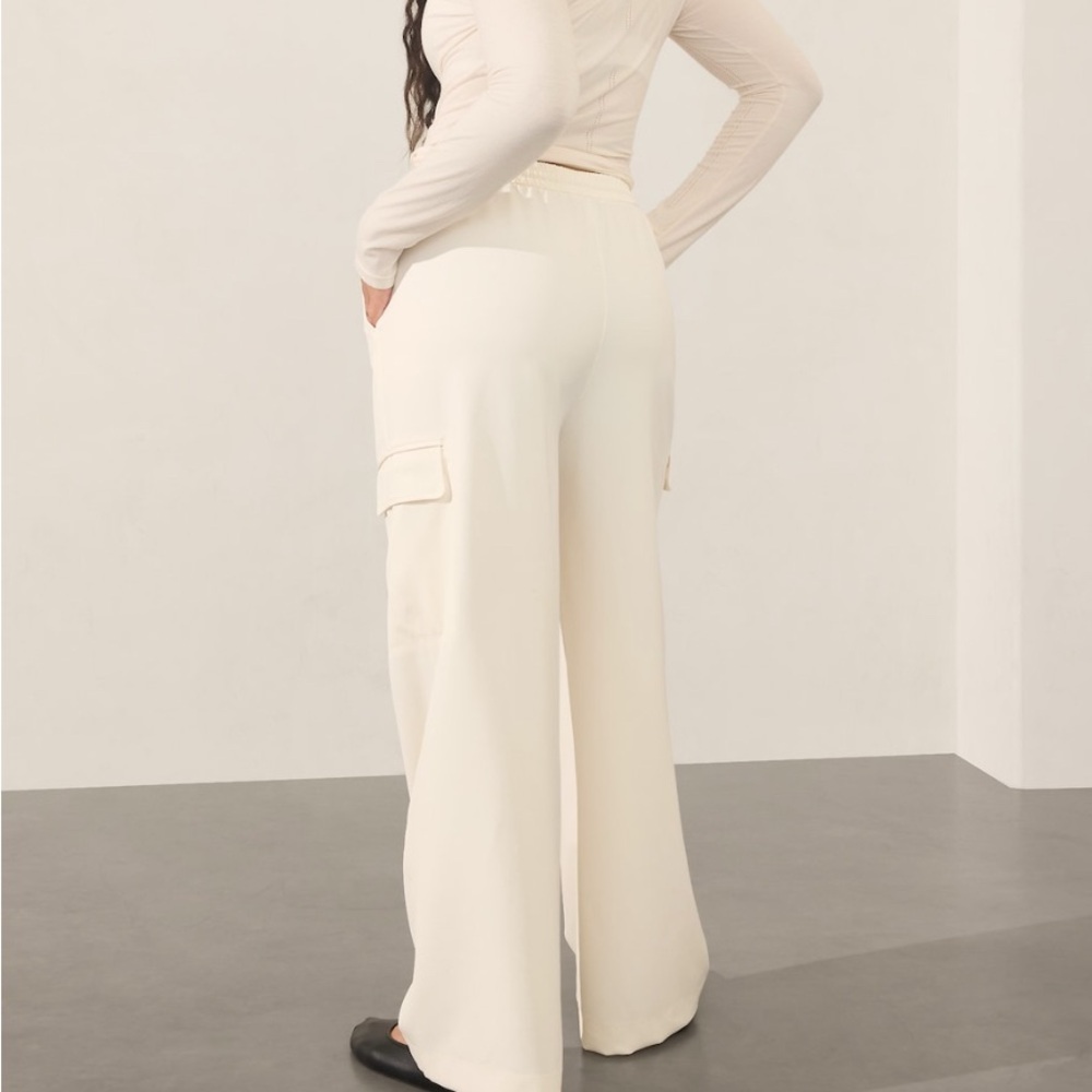 Athleta Off-White Wide-Leg Pants - Picture 4 of 15